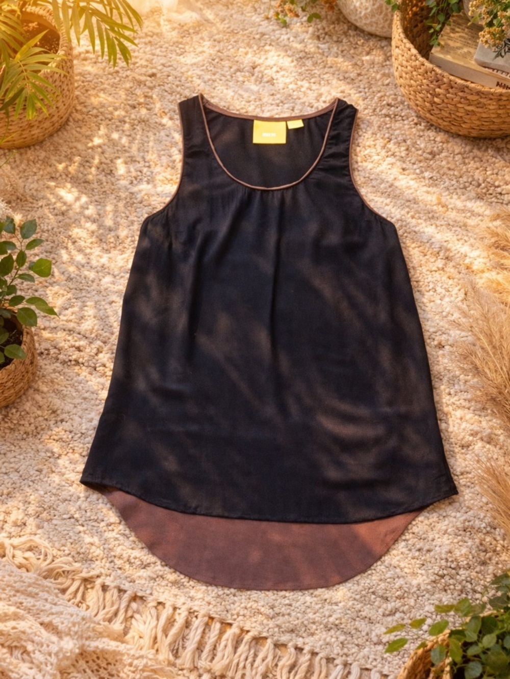 Anthro Maeve Black Sleeveless Tank Contrast Hem Flowy Size 4